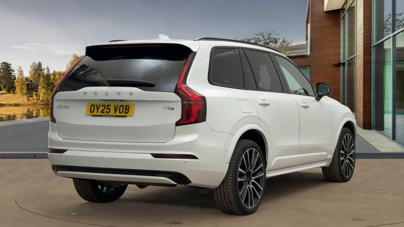Used Volvo XC90 2025 for sale - 76646237: Photo 3