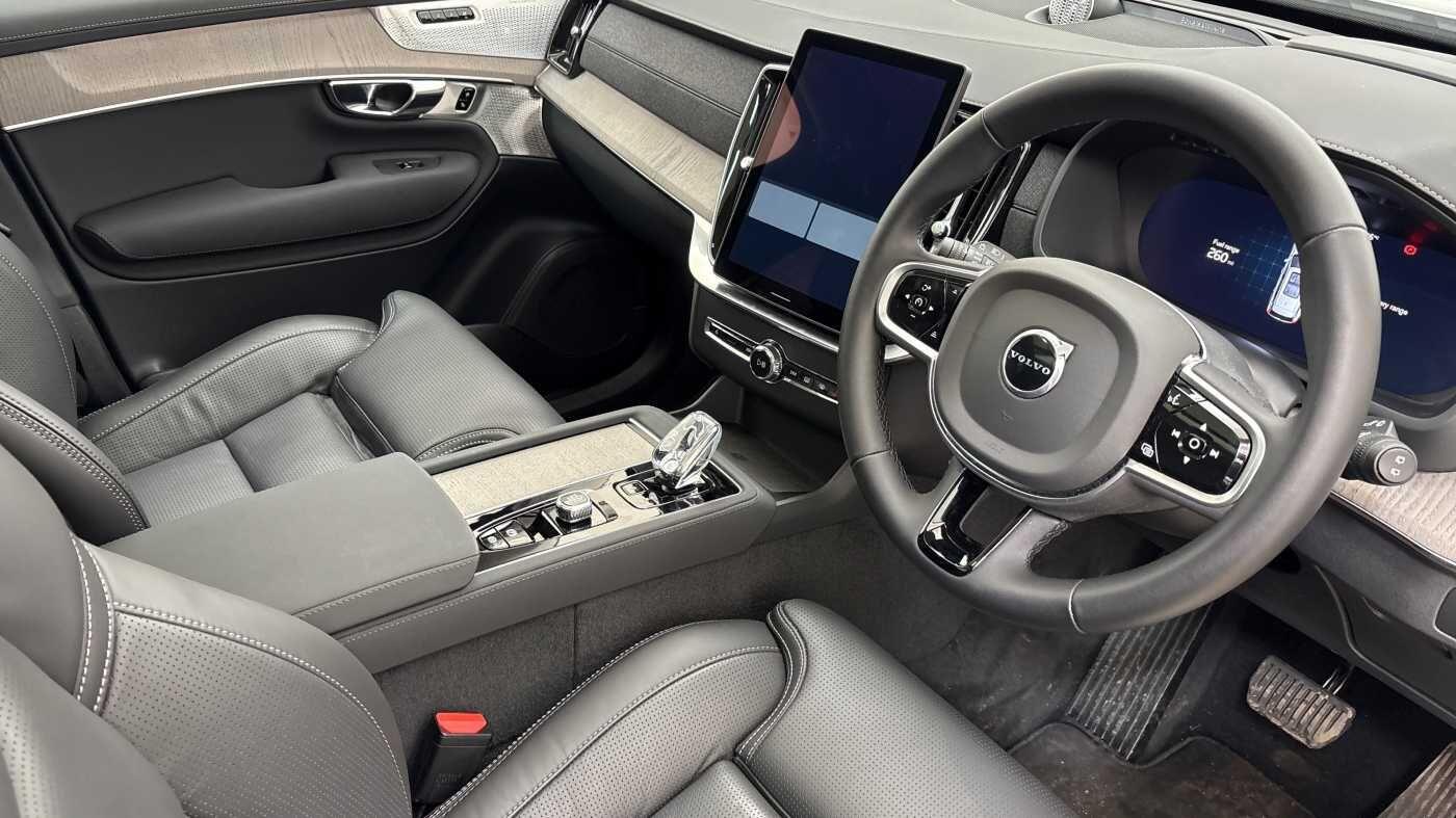 Used Volvo XC90 2025 for sale - 76646237: Photo 9