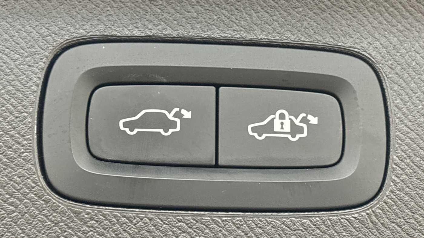 Used Volvo XC90 for sale - 77754011: Photo 19