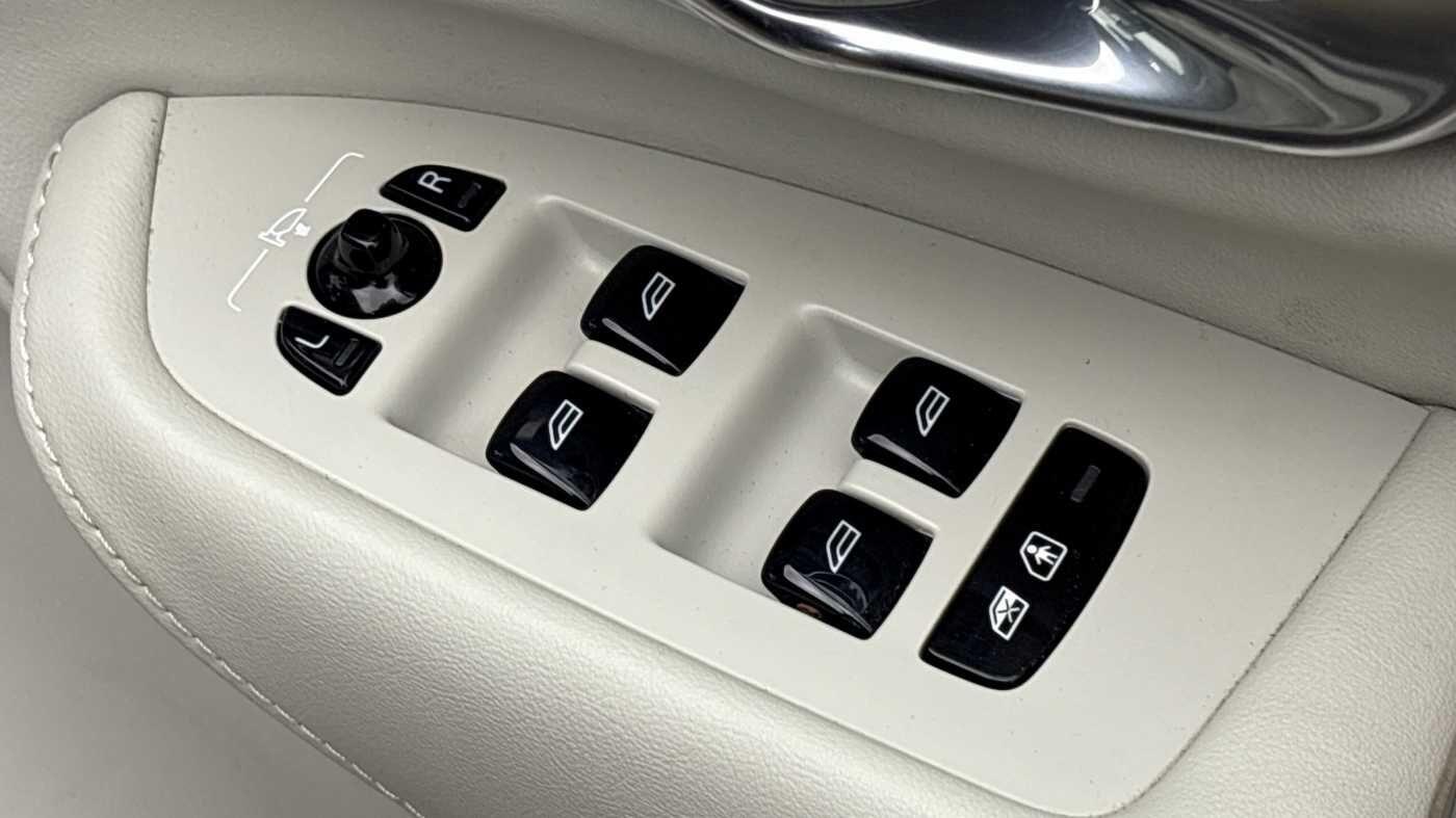 Used Volvo XC90 for sale - 77754011: Photo 25