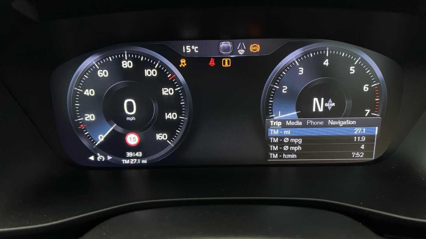 Used Volvo XC40 2020 for sale - 76432292: Photo 9