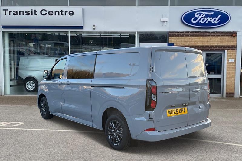 Used Ford Transit Custom 2025 for sale - 76653532: Photo 2