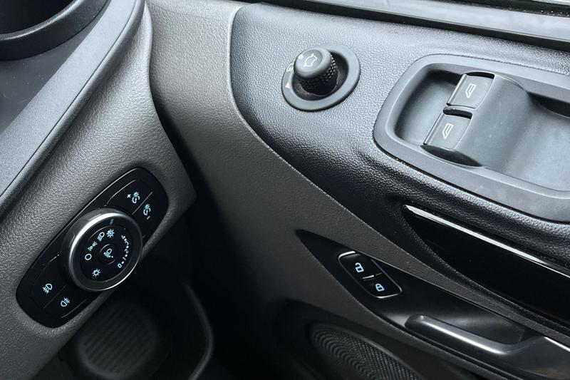 Used Ford Transit Custom 2023 for sale - 77665708: Photo 8