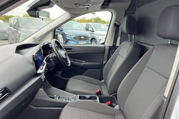 Used Ford Transit Connect 2025 for sale - 76340157: Photo 10
