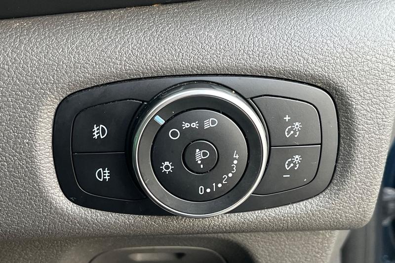 Used Ford Transit Custom 2020 for sale - 76625350: Photo 9