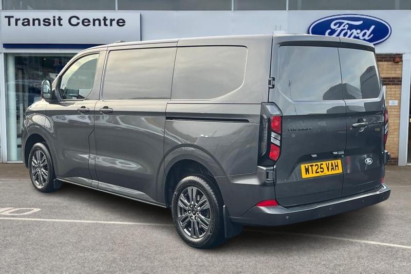 Used Ford Transit Custom 2025 for sale - 76968528: Photo 2