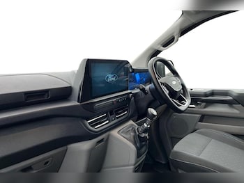 Used Ford Transit Custom 2025 for sale - 76968528: Photo