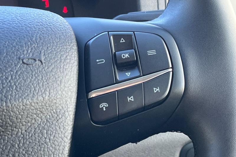 Used Ford E-Transit 2025 for sale - 76190469: Photo 19