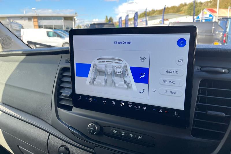 Used Ford E-Transit 2025 for sale - 76190469: Photo 22