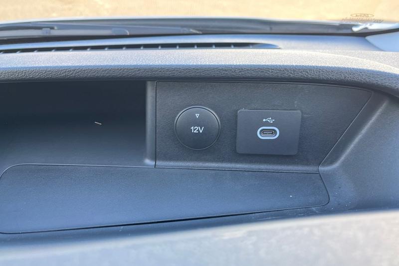 Used Ford E-Transit 2025 for sale - 76190469: Photo 29