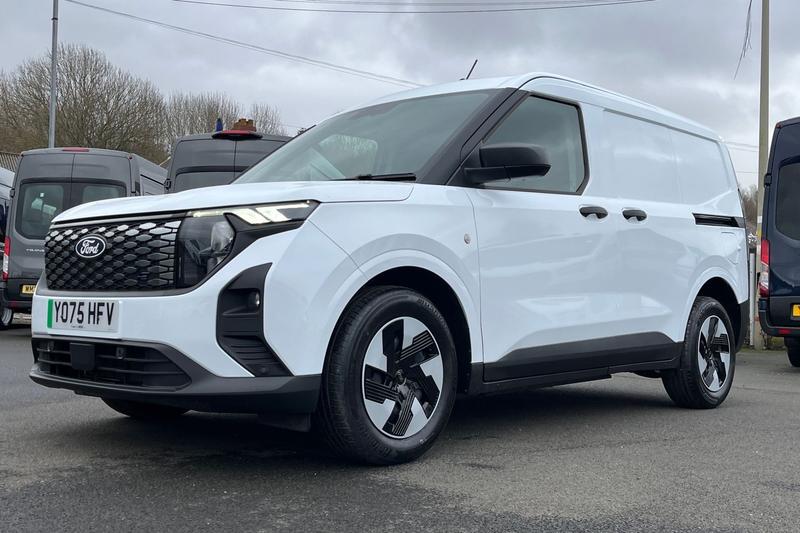 Used Ford Transit Courier 2026 for sale - 77733307: Photo 35