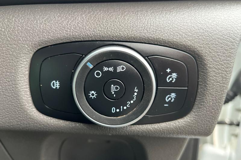 Used Ford Transit Custom 2022 for sale - 76266047: Photo 9