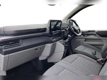 Used Ford Tourneo Custom 2025 for sale - 78262178: Photo