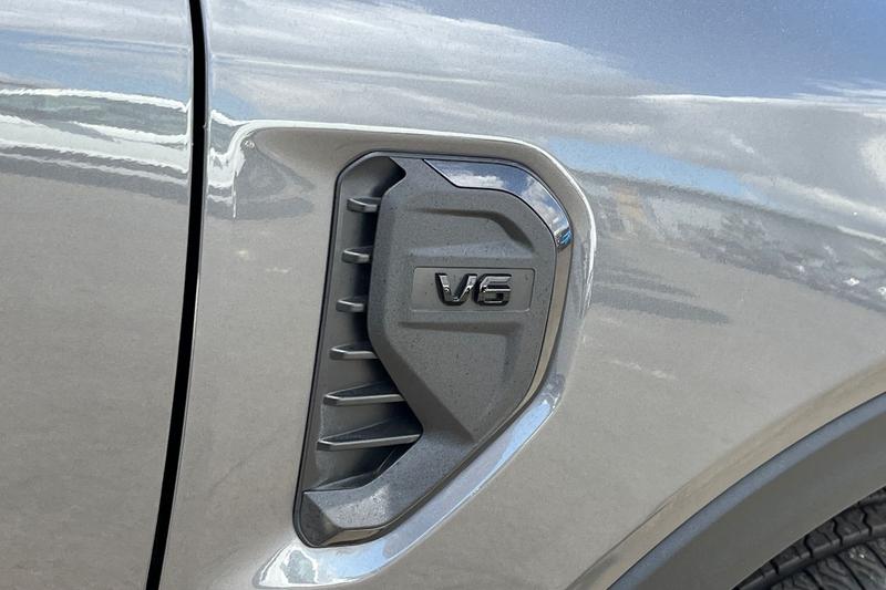 Vehicle 33