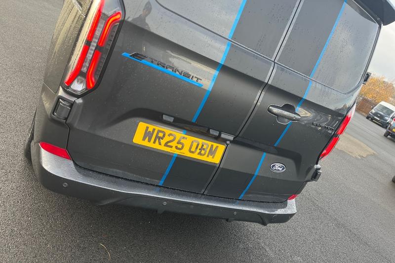 Used Ford E-Transit 2025 for sale - 76862500: Photo 38