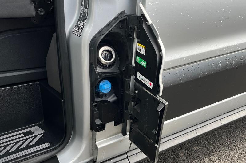 Used Ford Transit 2022 for sale - 76352193: Photo 38