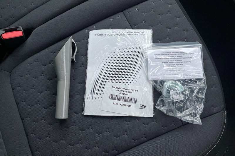 Used Ford Transit Custom 2025 for sale - 76862490: Photo 8