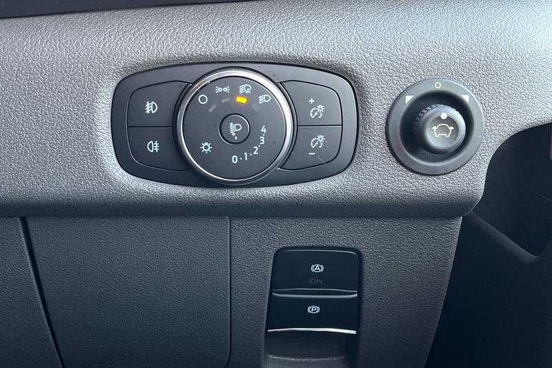 Used Ford Transit 2025 for sale - 76340156: Photo 8