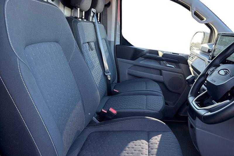 Used Ford Transit Custom 2025 for sale - 77918776: Photo 11
