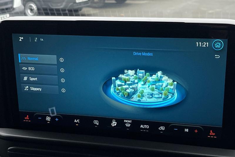 Used Ford Transit Custom 2025 for sale - 77445912: Photo 28