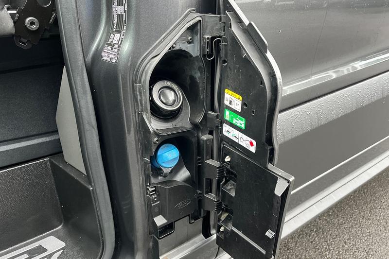 Used Ford Transit 2024 for sale - 77607613: Photo 37