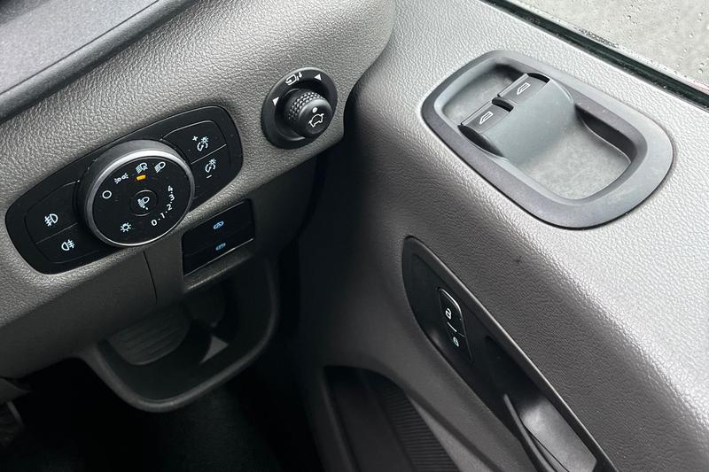 Used Ford Transit 2024 for sale - 77607613: Photo 7