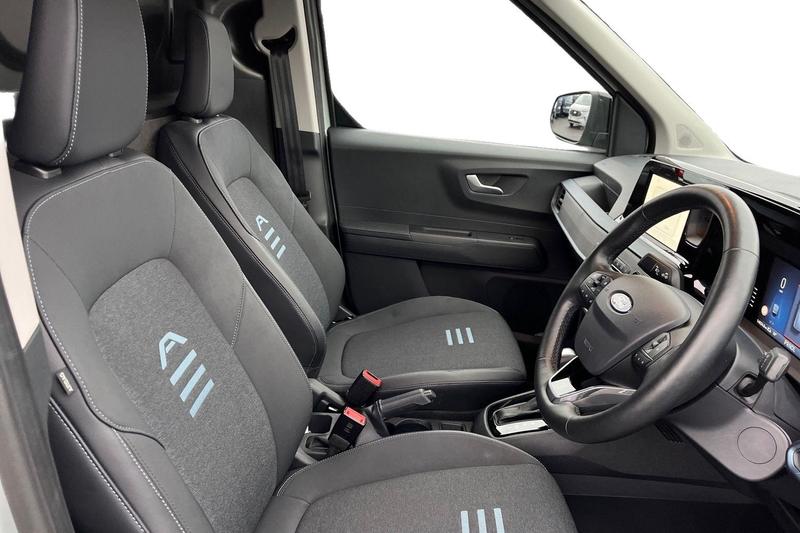 Used Ford Transit Courier 2024 for sale - 76576735: Photo 11