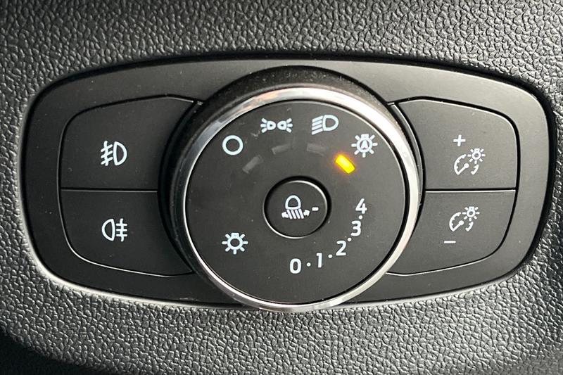 Used Ford Transit Courier 2024 for sale - 76576735: Photo 9