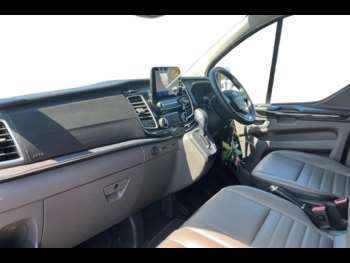 Used Ford Tourneo Custom 2023 for sale - 74735082: Photo