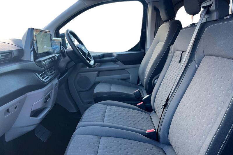 Used Ford Transit Custom 2025 for sale - 77106544: Photo 10