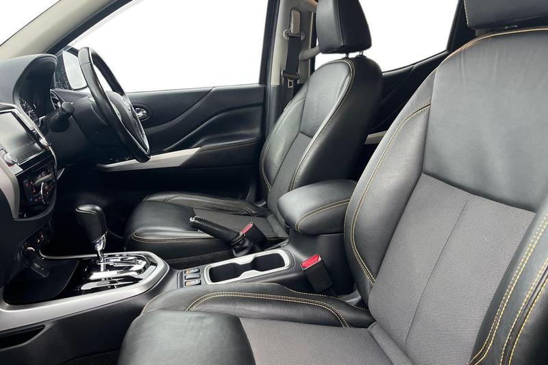 Used Nissan Navara 2019 for sale - 76557491: Photo 10