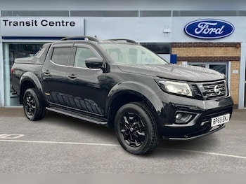Nissan - Navara