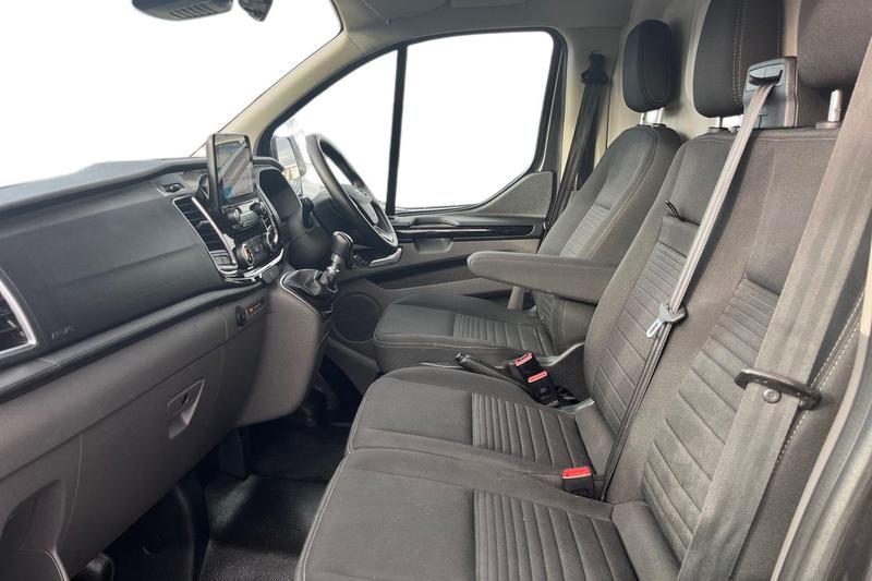 Used Ford Transit Custom 2023 for sale - 76480519: Photo 10