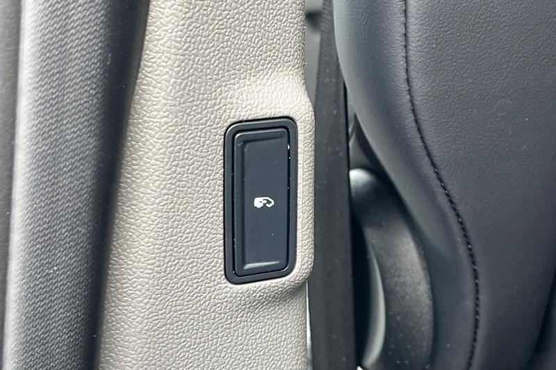 Used Ford Tourneo Custom 2025 for sale - 77665650: Photo 31