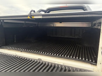 Used Nissan Navara 2021 for sale - 77176227: Photo