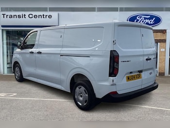 Used Ford Transit Custom 2024 for sale - 77665632: Photo