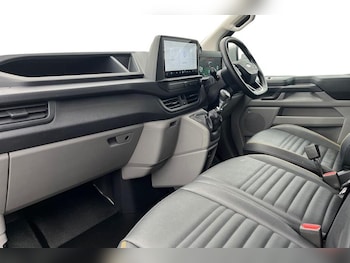 Used Ford Transit Custom 2025 for sale - 76862507: Photo