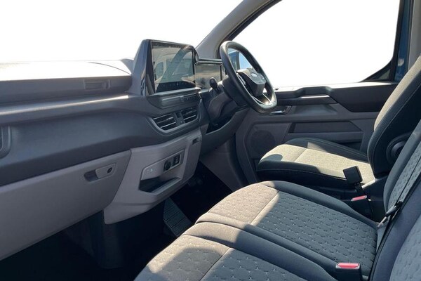 Used Ford Transit Custom 2025 for sale - 75694579: Photo 4
