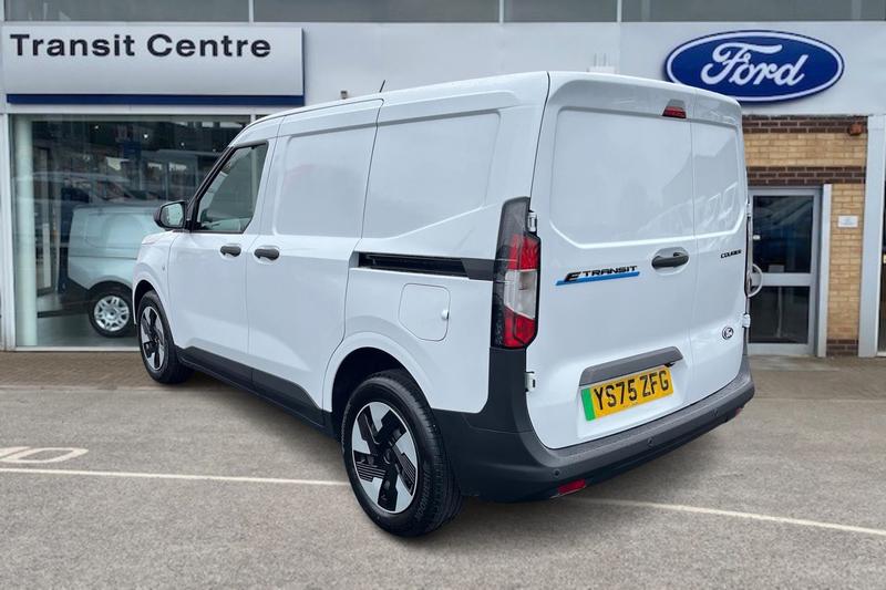 Used Ford Transit Courier 2025 for sale - 77427118: Photo 2