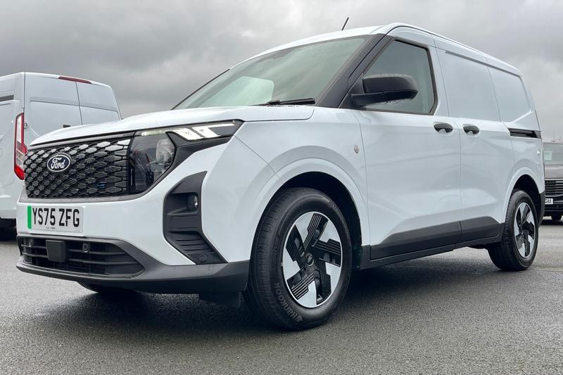 Used Ford Transit Courier 2025 for sale - 77427118: Photo 36