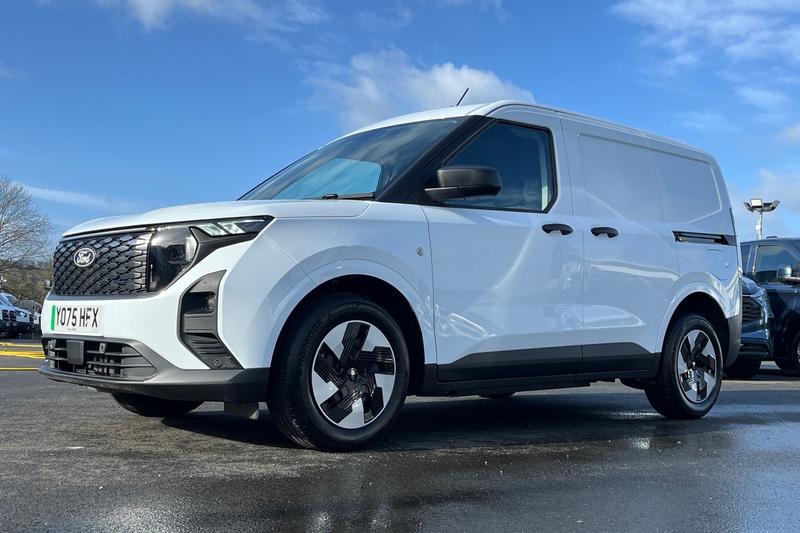 Used Ford Transit Courier 2026 for sale - 77733293: Photo 36