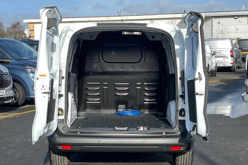 Used Ford Transit Courier 2026 for sale - 77733293: Photo 7