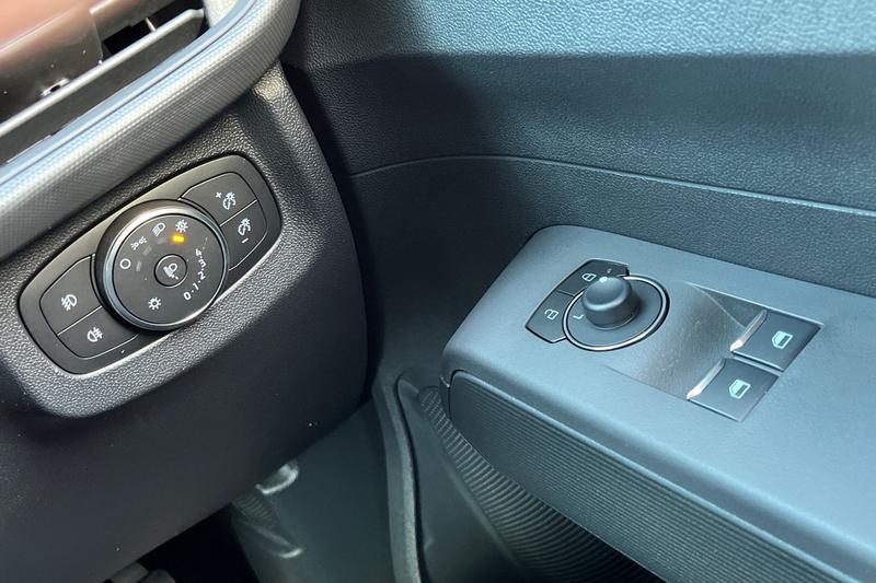 Used Ford Transit Courier 2026 for sale - 77733293: Photo 8