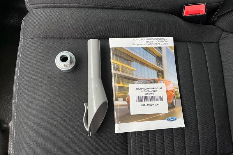 Used Ford Transit Custom 2023 for sale - 76421971: Photo 8