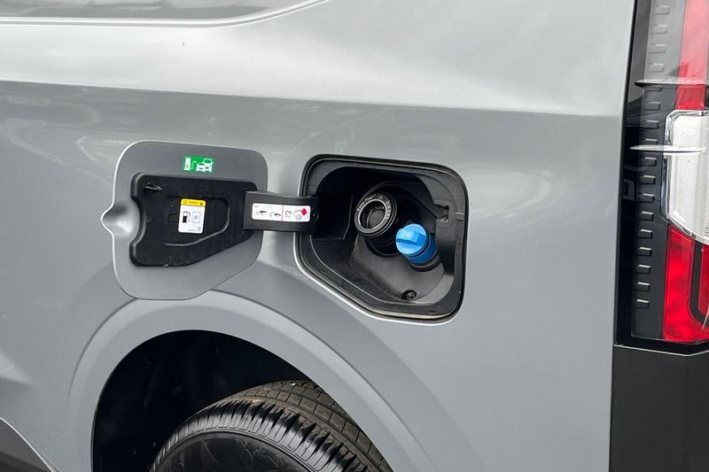 Used Ford Transit Courier 2025 for sale - 78015349: Photo 37