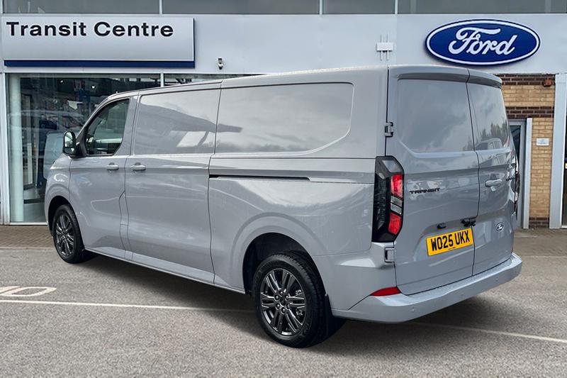 Used Ford Transit Custom 2025 for sale - 76637351: Photo 2