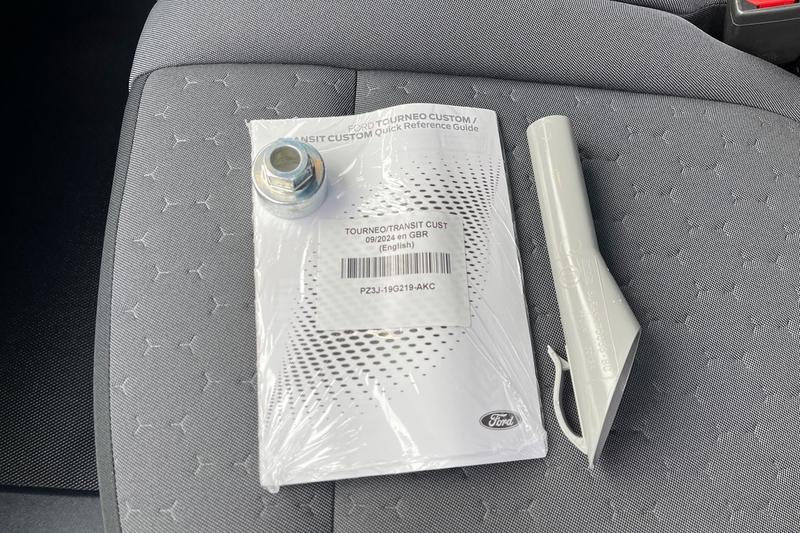 Used Ford Transit Custom 2025 for sale - 76637351: Photo 8