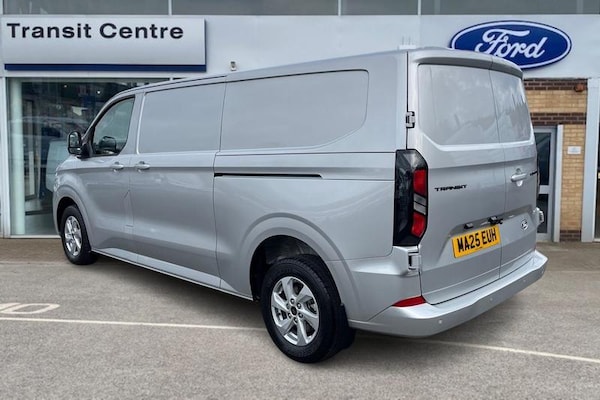 Used Ford Transit Custom 2025 for sale - 76209471: Photo 2