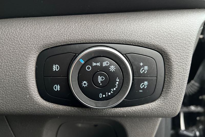 Used Ford Transit Custom 2023 for sale - 76545267: Photo 9