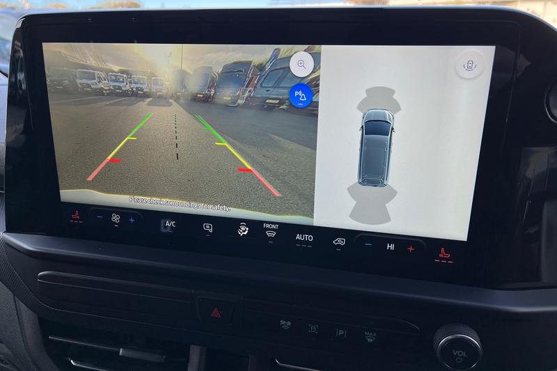 Used Ford Transit Custom 2024 for sale - 76945489: Photo 18